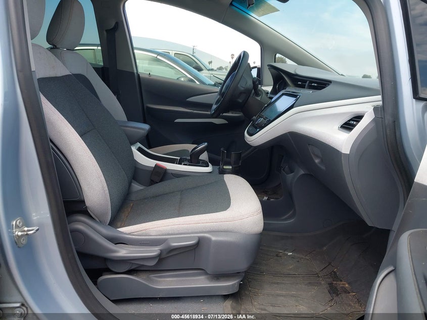 2018 Chevrolet Bolt euv VIN 1G1FW6S01J4131160 IAAI salvage auction — REAR END, Salvage (California), sold $5,200 on 2026-07-26 (photo 5)