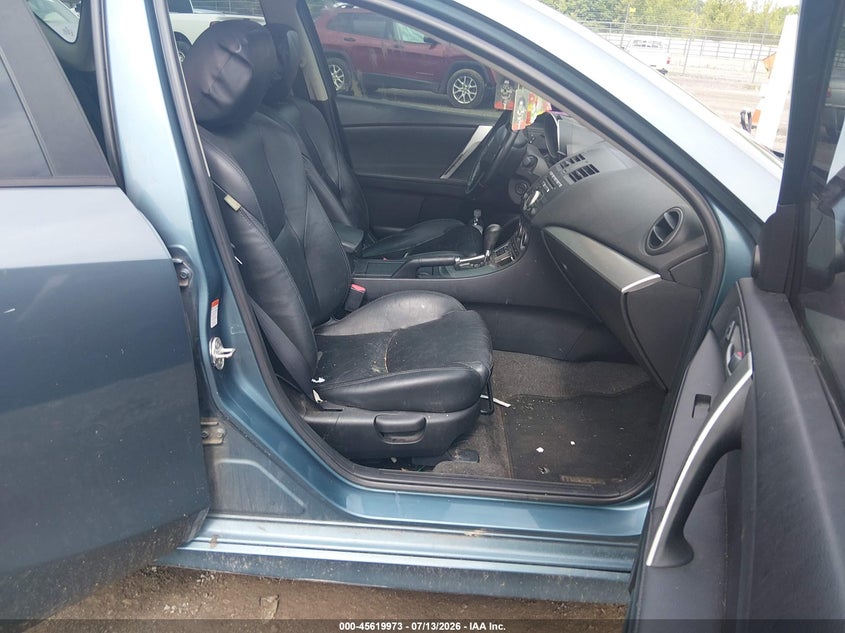2010 Mazda 3 VIN JM1BL1H52A1337612 IAAI salvage auction — NORMAL WEAR, Clear (Tennessee), sold $25 on 2026-07-29 (photo 5)