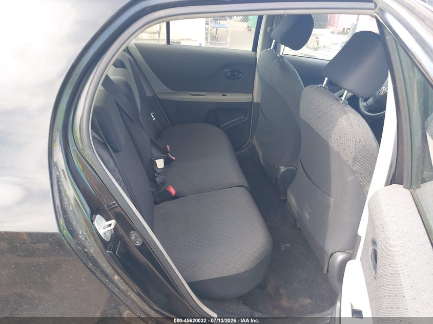 2010 Toyota Yaris VIN JTDKT4K31A5318549 IAAI salvage auction — NORMAL WEAR, Clear (Hawaii), sold $325 on 2026-07-28 (photo 8)
