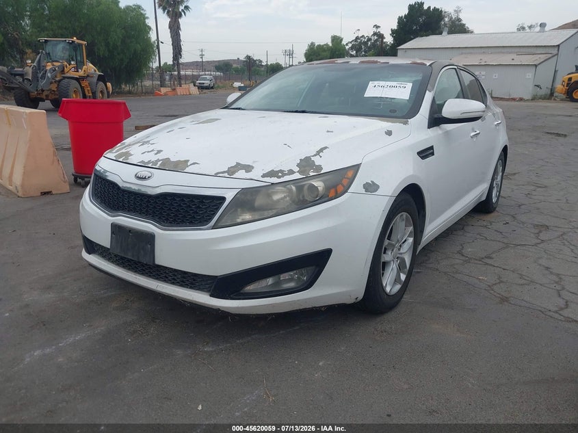 2013 Kia Optima VIN 5XXGM4A71DG139306 IAAI salvage auction — NORMAL WEAR, Clear - Dealer Only (California), sold $550 on 2026-07-28 (photo 2)