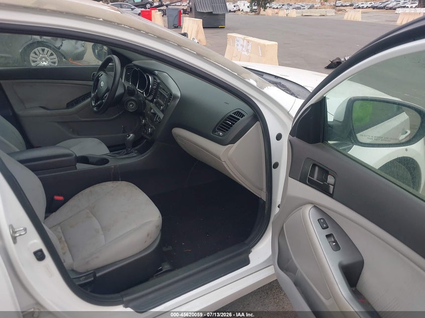 2013 Kia Optima VIN 5XXGM4A71DG139306 IAAI salvage auction — NORMAL WEAR, Clear - Dealer Only (California), sold $550 on 2026-07-28 (photo 5)