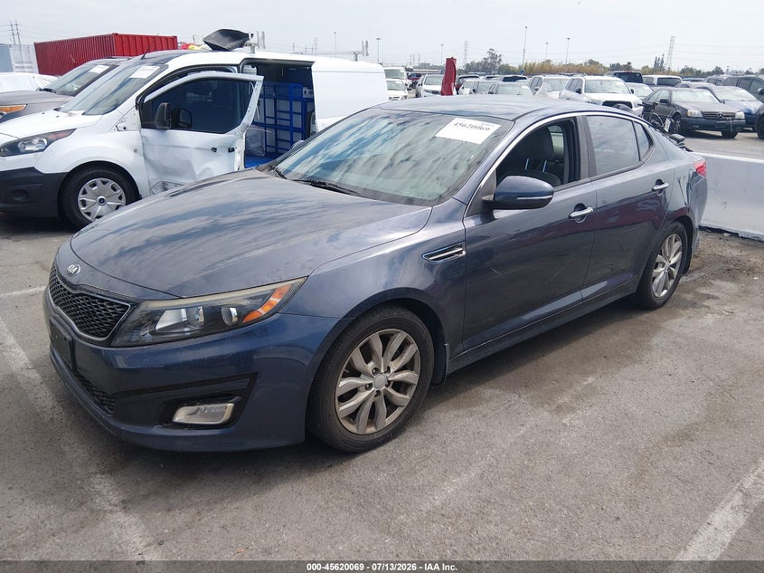 2015 Kia Optima VIN 5XXGN4A72FG477944 IAAI salvage auction — NORMAL WEAR, Clear - Dealer Only (California), sold $1,575 on 2026-07-16 (photo 2)