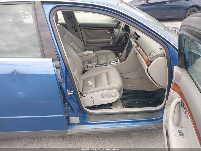 2002 Audi A4 VIN WAULT68E32A101700 IAAI salvage auction — NORMAL WEAR, Clear - Dealer Only (California), sold $200 on 2026-07-29 (photo 5)