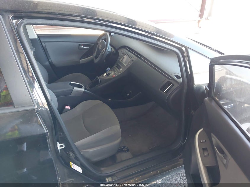 2013 Toyota Prius VIN JTDKN3DU2D5558613 IAAI salvage auction — NORMAL WEAR, Clear - Dealer Only (California), sold $225 on 2026-07-28 (photo 5)