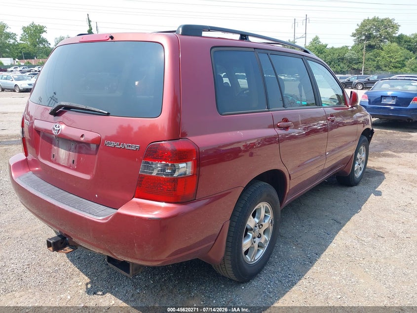 2004 Toyota Highlander VIN JTEGD21A640082307 IAAI salvage auction — NORMAL WEAR, Clear (Pennsylvania), sold $1,375 on 2026-07-17 (photo 4)
