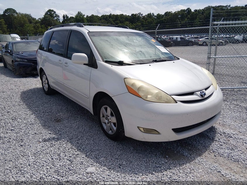 2007 Toyota Sienna VIN 5TDZK22C37S018410 IAAI salvage auction — NORMAL WEAR, Clear (Alabama), sold $550 on 2026-07-30 (photo 1)