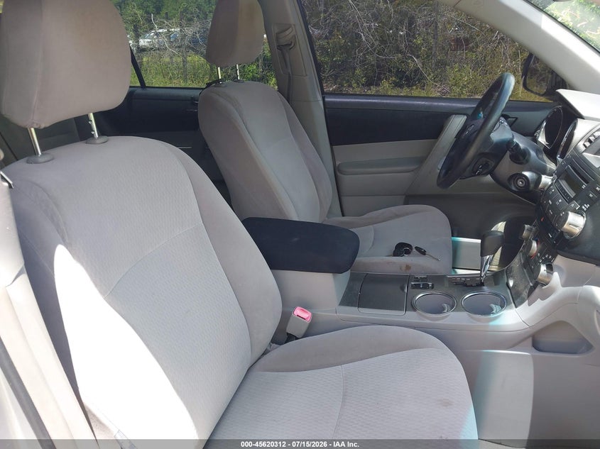 2010 Toyota Highlander VIN JTEBK3EH4A2155431 IAAI salvage auction — MECHANICAL, Clear (Florida), sold $1,150 on 2026-07-30 (photo 5)
