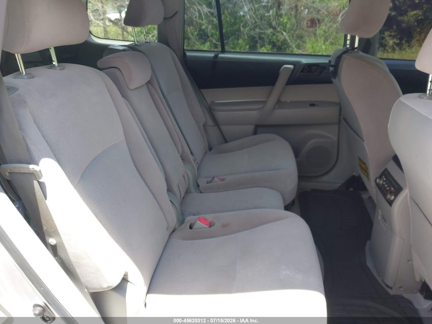 2010 Toyota Highlander VIN JTEBK3EH4A2155431 IAAI salvage auction — MECHANICAL, Clear (Florida), sold $1,150 on 2026-07-30 (photo 8)