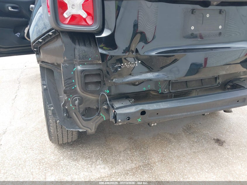 2016 Jeep Renegade VIN ZACCJABW5GPC93626 IAAI salvage auction — REAR END, Salvage Title, sold $1,300 on 2026-08-01 (photo 6)