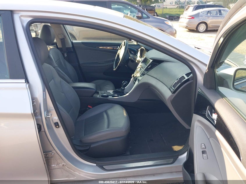 2011 Hyundai Sonata VIN 5NPEC4AC0BH254522 IAAI salvage auction — NORMAL WEAR, Clear (Pennsylvania), sold $875 on 2026-07-17 (photo 5)
