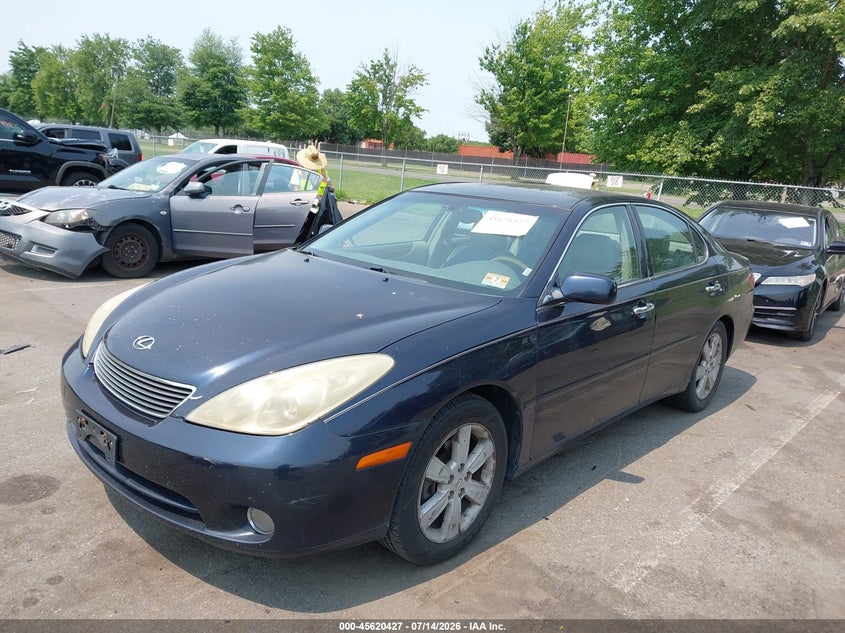 2005 Lexus Es 330 VIN JTHBA30G355141142 IAAI salvage auction — NORMAL WEAR, Clear (New Jersey), sold $700 on 2026-07-27 (photo 2)
