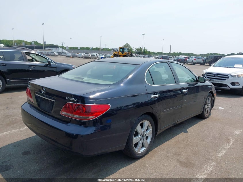 2005 Lexus Es 330 VIN JTHBA30G355141142 IAAI salvage auction — NORMAL WEAR, Clear (New Jersey), sold $700 on 2026-07-27 (photo 4)