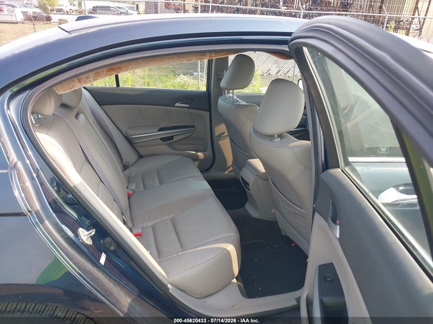 2010 Honda Accord VIN 5KBCP3F81AB010144 IAAI salvage auction — NORMAL WEAR, Clear (Michigan), sold $300 on 2026-07-18 (photo 8)