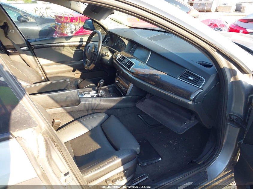2010 BMW 5 series VIN WBASN4C56AC209331 IAAI salvage auction — REAR END, Bill Of Sale (New York), sold $25 on 2026-07-28 (photo 5)