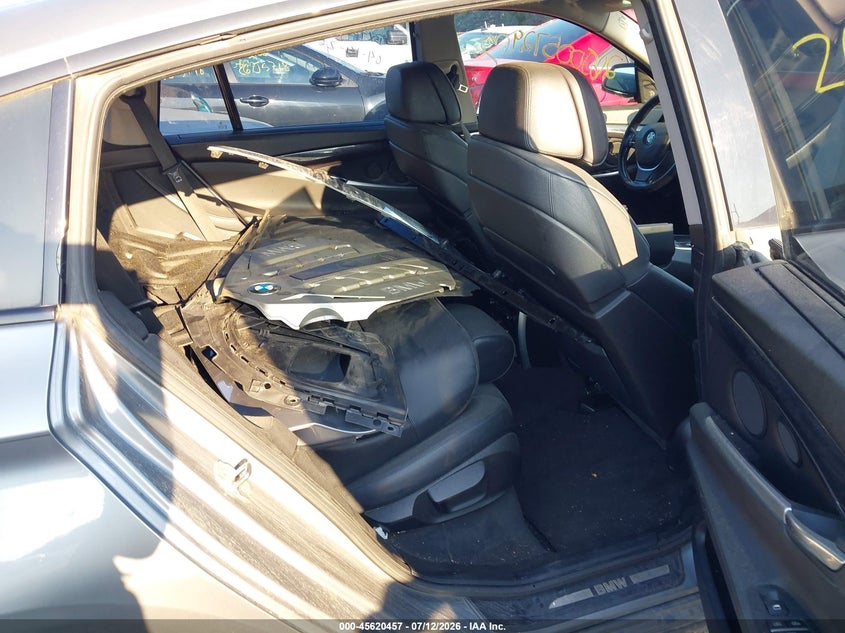 2010 BMW 5 series VIN WBASN4C56AC209331 IAAI salvage auction — REAR END, Bill Of Sale (New York), sold $25 on 2026-07-28 (photo 8)
