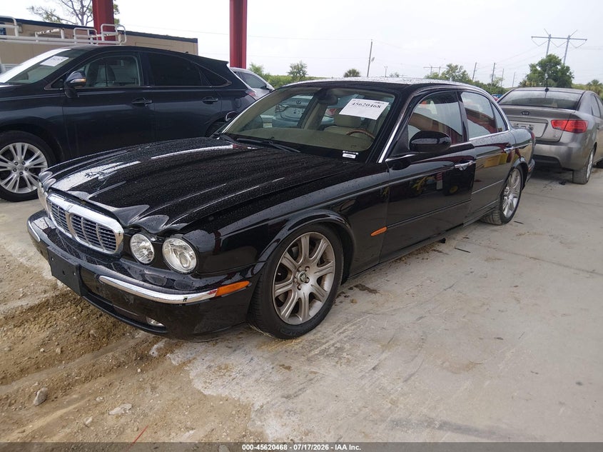 2005 Jaguar Xj series VIN SAJWA79C95SG42813 IAAI salvage auction — NORMAL WEAR, Clear (Florida), sold $4,650 on 2026-07-28 (photo 2)