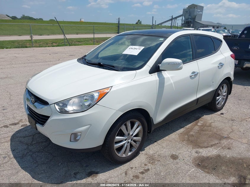 2011 Hyundai Tucson VIN KM8JUCAC5BU176231 IAAI salvage auction — NORMAL WEAR, Clear (Illinois), sold $1,775 on 2026-07-22 (photo 2)