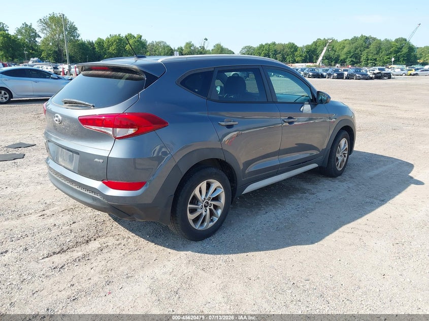 2017 Hyundai Tucson VIN KM8J3CA48HU405666 IAAI salvage auction — NORMAL WEAR, Clear (New Jersey), sold $2,900 on 2026-07-21 (photo 4)