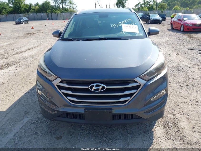 2017 Hyundai Tucson VIN KM8J3CA48HU405666 IAAI salvage auction — NORMAL WEAR, Clear (New Jersey), sold $2,900 on 2026-07-21 (photo 6)