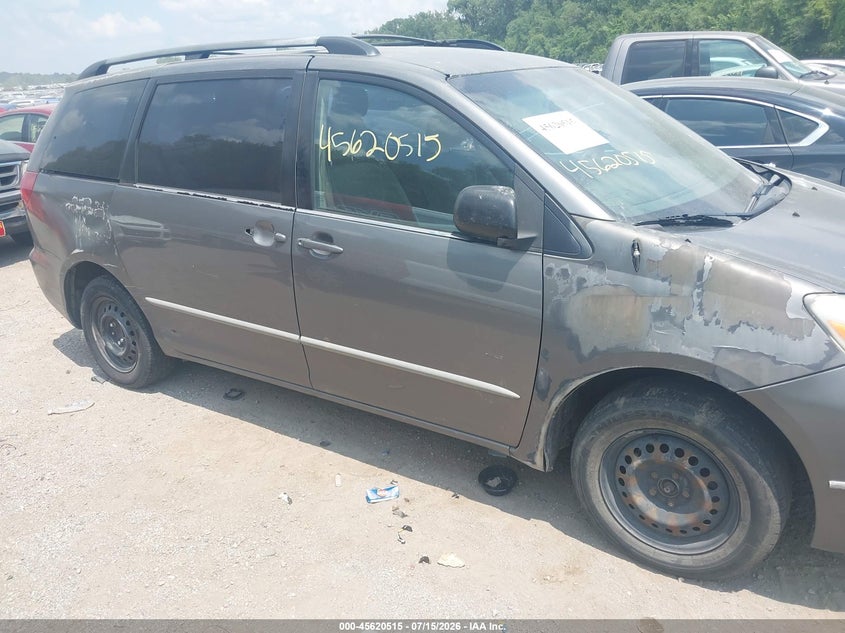 2004 Toyota Sienna VIN 5TDZA23C34S183550 IAAI salvage auction — NORMAL WEAR, Clear (Missouri), sold $25 on 2026-07-29 (photo 6)