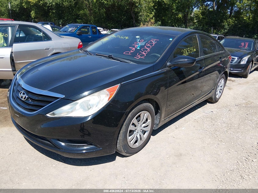 2013 Hyundai Sonata VIN 5NPEB4AC7DH547405 IAAI salvage auction — NORMAL WEAR, Clear (Indiana), sold $25 on 2026-07-19 (photo 2)