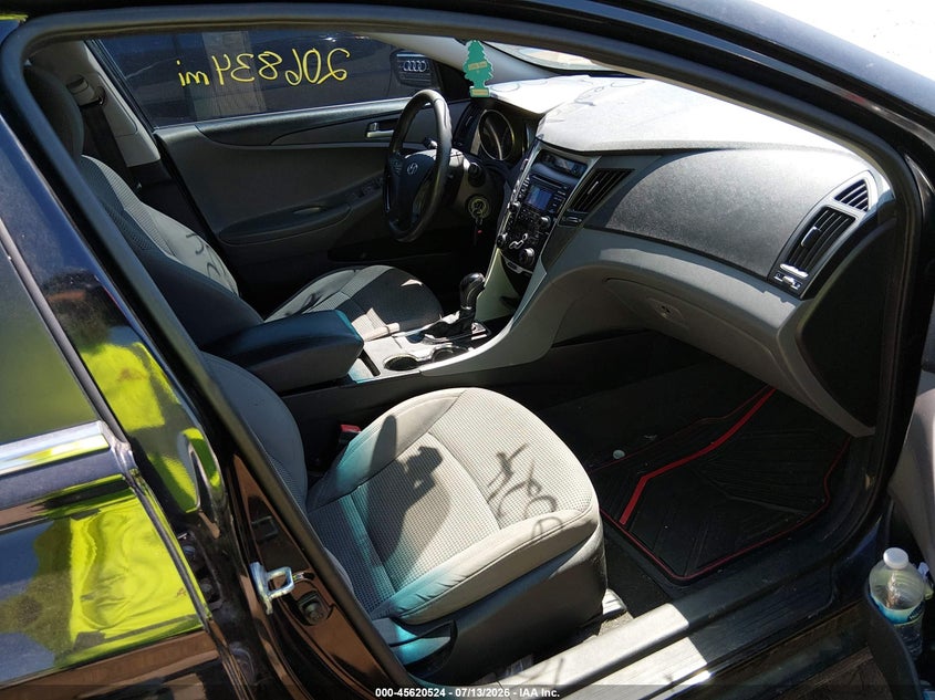2013 Hyundai Sonata VIN 5NPEB4AC7DH547405 IAAI salvage auction — NORMAL WEAR, Clear (Indiana), sold $25 on 2026-07-19 (photo 5)