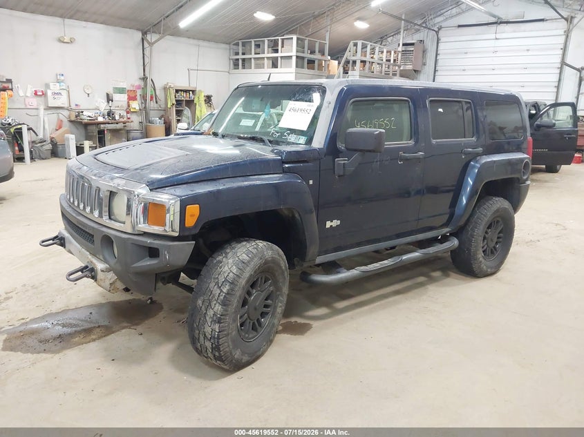 2008 Hummer H3 VIN 5GTEN13E988200711 IAAI salvage auction — NORMAL WEAR, Clear (Pennsylvania), sold $400 on 2026-07-30 (photo 2)