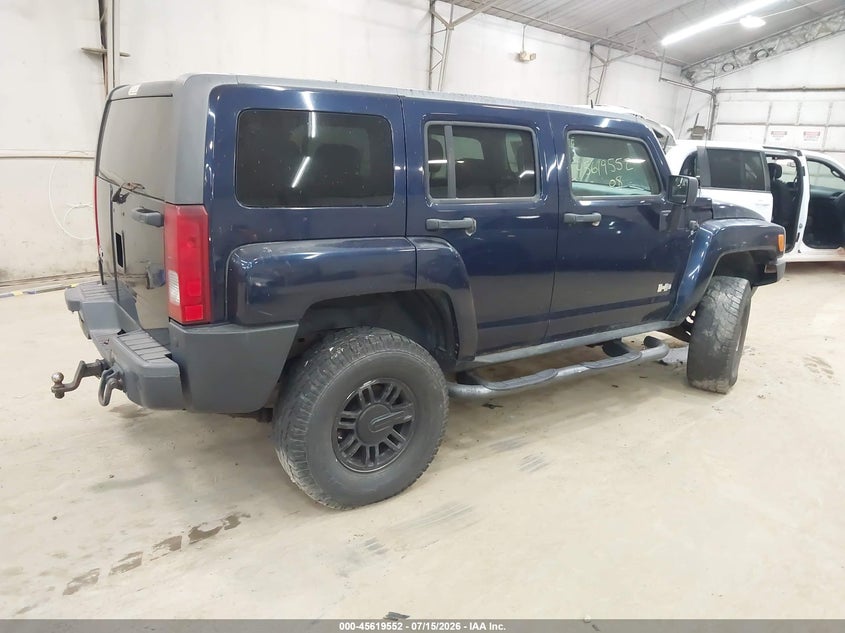2008 Hummer H3 VIN 5GTEN13E988200711 IAAI salvage auction — NORMAL WEAR, Clear (Pennsylvania), sold $400 on 2026-07-30 (photo 4)