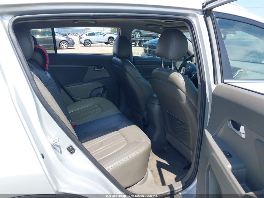 2013 Kia Sportage VIN KNDPCCA2XD7482917 IAAI salvage auction — NORMAL WEAR, Clear (New York), sold $1,650 on 2026-07-15 (photo 8)