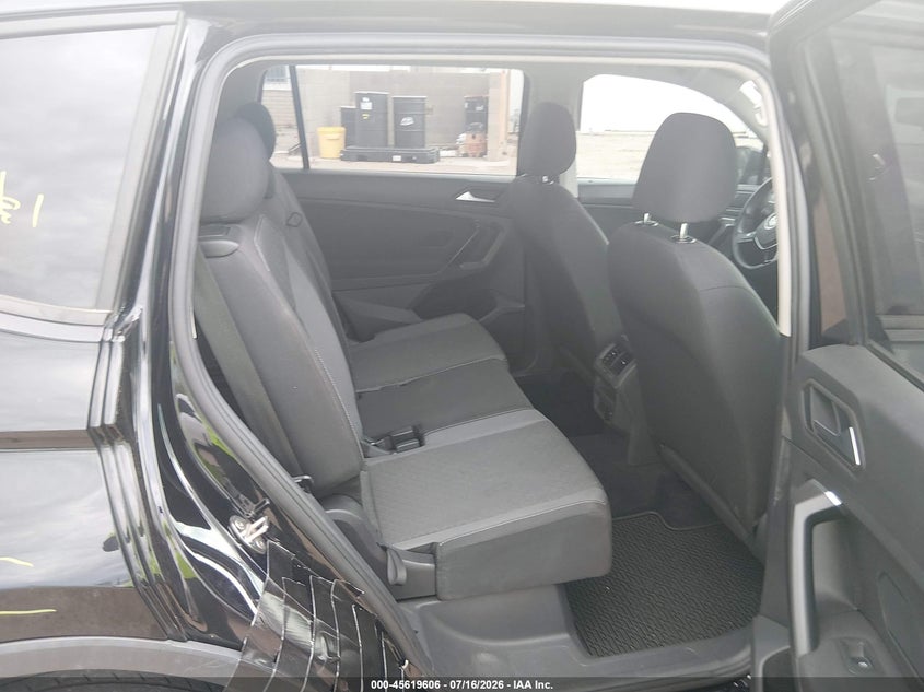 2021 Volkswagen Tiguan VIN 3VV1B7AX4MM076358 IAAI salvage auction — FRONT END, Salvage Title, sold $3,775 on 2026-08-22 (photo 8)