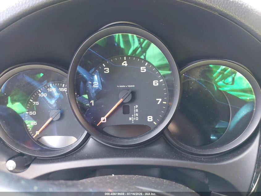 2018 Porsche Macan VIN WP1AA2A5XJLB03982 IAAI salvage auction — SIDE, Salvage Title, sold $4,600 on 2026-08-19 (photo 7)