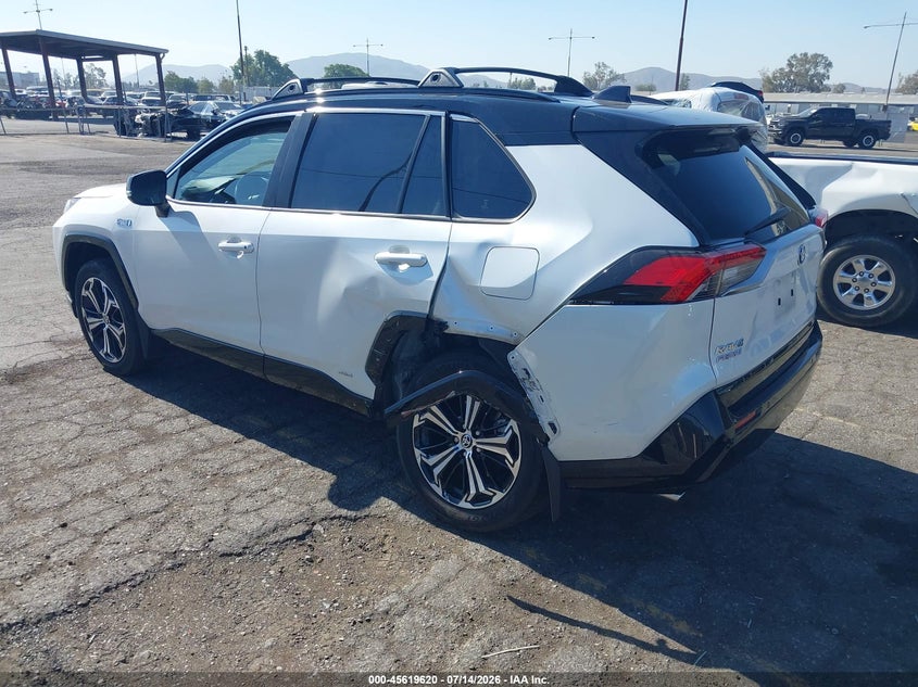 2024 Toyota Rav 4 VIN JTMFB3FV4RD224337 IAAI salvage auction — LEFT SIDE, Salvage Title, sold $12,600 on 2026-07-28 (photo 3)