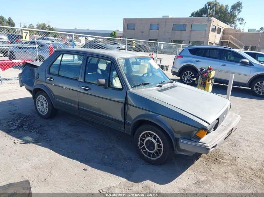 1984 Volkswagen Jetta VIN WVWGB0160EW133891 IAAI salvage auction — FRONT & REAR, Salvage (California), sold $150 on 2026-08-10 (photo 1)