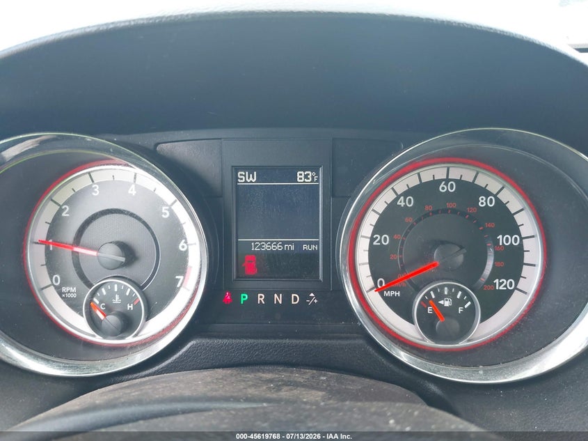2012 Dodge Caravan VIN 2C4RDGDG3CR348509 IAAI salvage auction — NORMAL WEAR, Clear (Hawaii), sold $25 on 2026-07-21 (photo 7)
