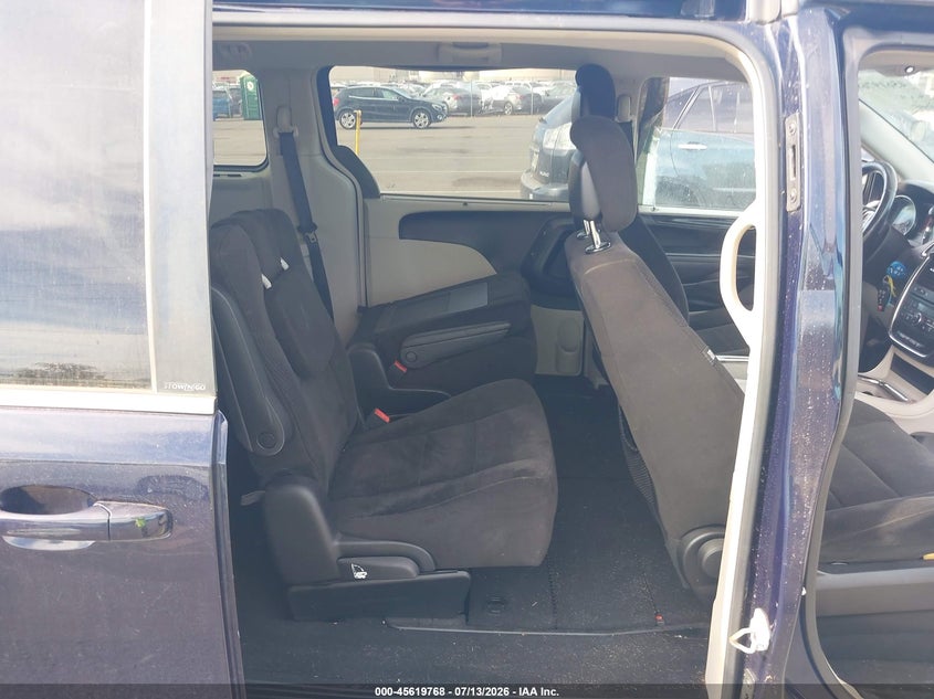 2012 Dodge Caravan VIN 2C4RDGDG3CR348509 IAAI salvage auction — NORMAL WEAR, Clear (Hawaii), sold $25 on 2026-07-21 (photo 8)
