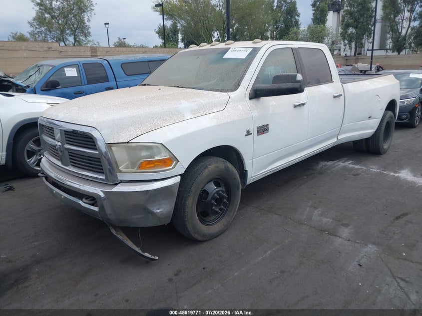 2012 Dodge 3500 VIN 3C63DPHL8CG196351 IAAI salvage auction — THEFT, Salvage Title, sold $2,750 on 2026-07-23 (photo 2)