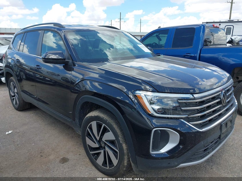 2024 Volkswagen Atlas VIN 1V2HR2CA0RC581731 IAAI salvage auction — ENGINE DAMAGE, Enterprise Vehicles Clear Only (Minnesota), sold $16,000 on 2026-07-28 (photo 1)