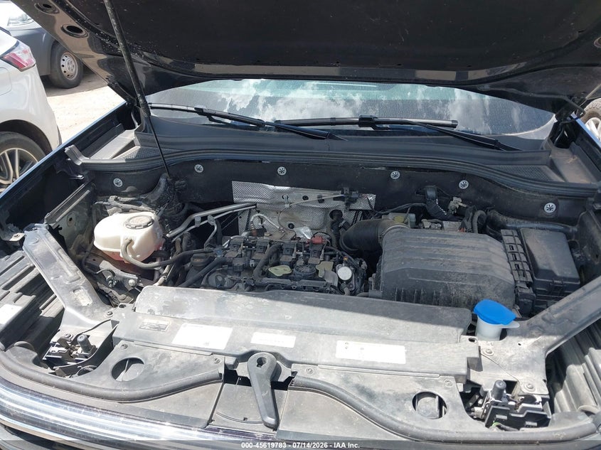 2024 Volkswagen Atlas VIN 1V2HR2CA0RC581731 IAAI salvage auction — ENGINE DAMAGE, Enterprise Vehicles Clear Only (Minnesota), sold $16,000 on 2026-07-28 (photo 6)