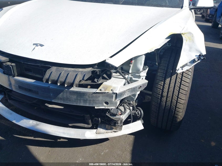2021 Tesla Model 3 VIN 5YJ3E1EA9MF929701 IAAI salvage auction — LEFT FRONT, Wait Title, sold $5,800 on 2026-08-21 (photo 6)