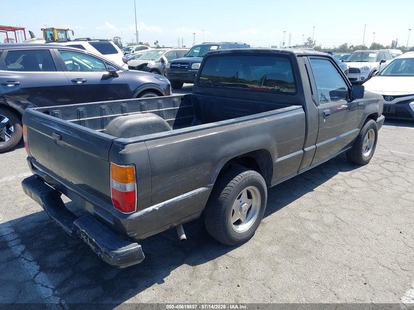 1993 Mitsubishi Mighty max / s VIN JA7LS21G6PP006883 IAAI salvage auction — UNKNOWN, Salvage (California), sold $450 on 2026-07-23 (photo 4)