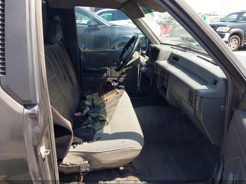 1993 Mitsubishi Mighty max / s VIN JA7LS21G6PP006883 IAAI salvage auction — UNKNOWN, Salvage (California), sold $450 on 2026-07-23 (photo 5)