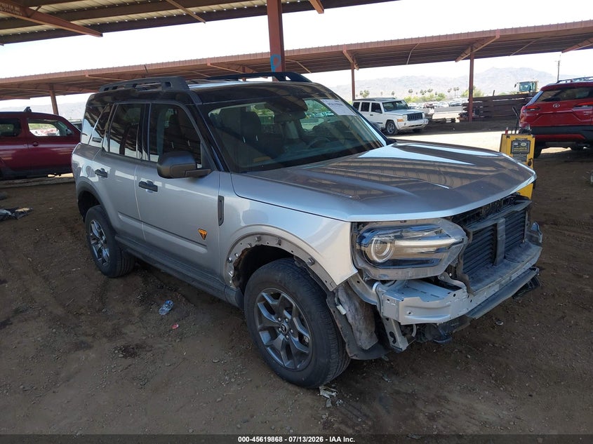 2022 Ford Bronco sport VIN 3FMCR9D92NRE23388 — IAAI salvage auction photo