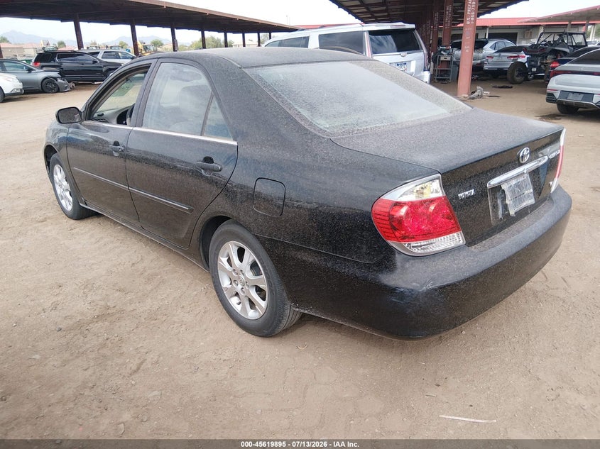 2005 Toyota Camry VIN JTDBF30K450164370 IAAI salvage auction — NORMAL WEAR, Clear-Dealer Only (Arizona), sold $475 on 2026-07-28 (photo 3)