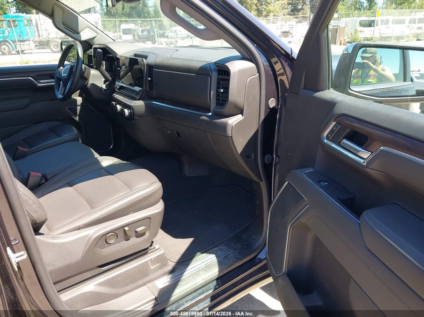 2026 Gmc Sierra 1500 VIN 1GTUUDED1TZ219932 IAAI salvage auction — FRAME DAMAGE, Enterprise Vehicles Clear Only (Washington), sold $29,250 on 2026-07-22 (photo 5)