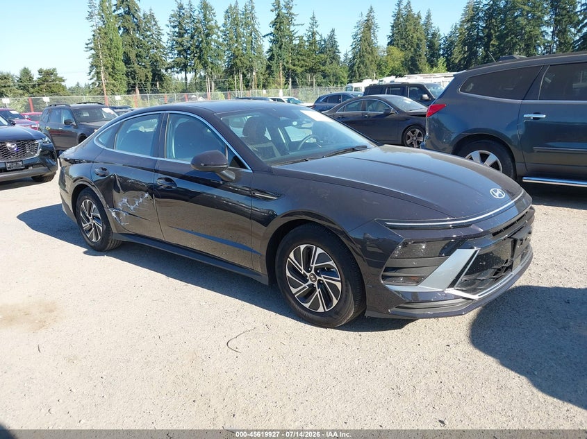 2026 Hyundai Sonata hybrid VIN KMHL24JJ7TA162188 IAAI salvage auction — RIGHT SIDE, Enterprise Vehicles Clear Only (Washington), sold $16,700 on 2026-07-15 (photo 1)