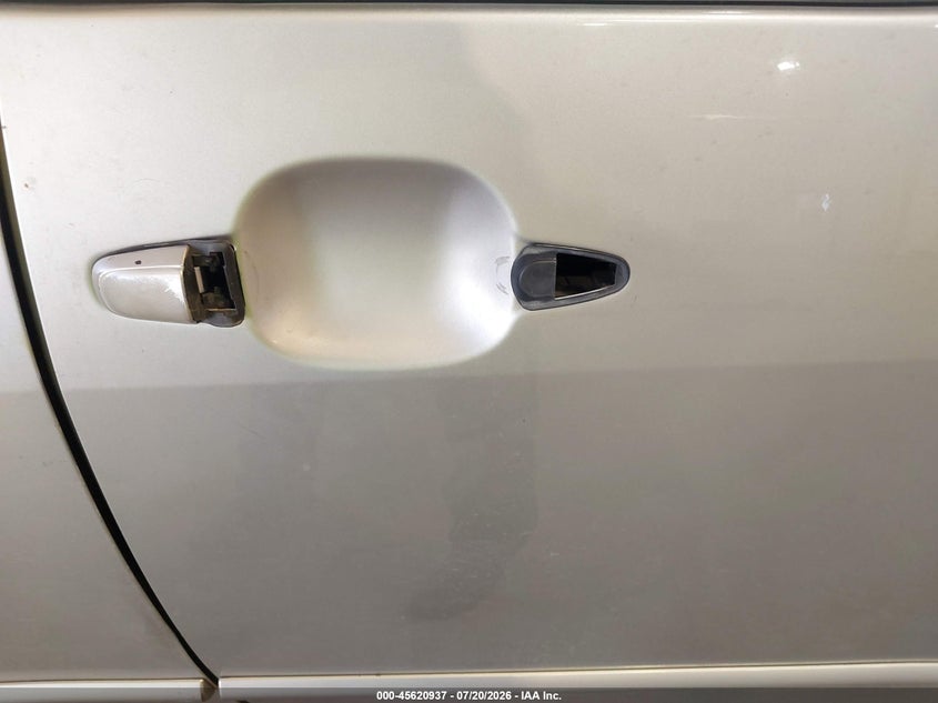 2005 Toyota Sienna VIN 5TDZA23C05S329940 IAAI salvage auction — NORMAL WEAR, Clear (Utah), sold $350 on 2026-07-29 (photo 6)