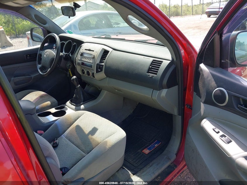 2006 Toyota Tacoma VIN 5TETX22N56Z318752 IAAI salvage auction — NORMAL WEAR, Clear (Wisconsin), sold $525 on 2026-07-28 (photo 5)