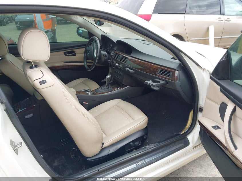 2011 BMW 3 series VIN WBAKF5C57BE586629 IAAI salvage auction — NORMAL WEAR, Clear - Dealer Only (California), sold $575 on 2026-07-30 (photo 5)