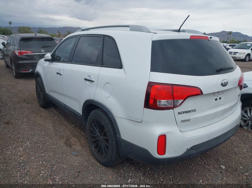 2014 Kia Sorento VIN 5XYKT4A65EG472173 IAAI salvage auction — NORMAL WEAR, Clear-Dealer Only (Montana), sold $250 on 2026-07-28 (photo 3)