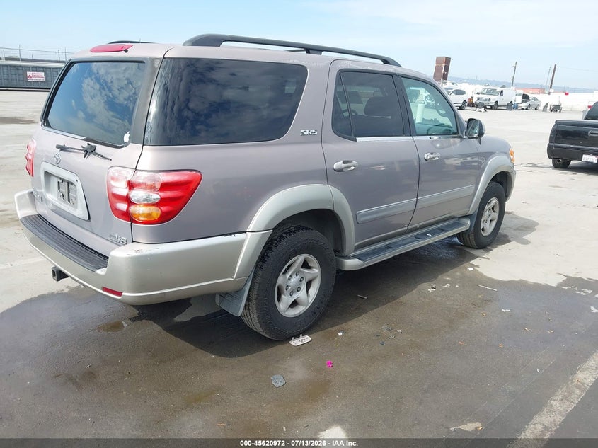 2002 Toyota Sequoia VIN 5TDZT34A72S115424 IAAI salvage auction — NORMAL WEAR, Clear - Dealer Only (California), sold $25 on 2026-07-29 (photo 4)